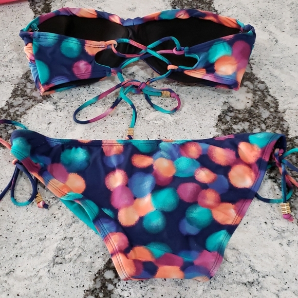 Strapless bikini - Picture 2 of 3